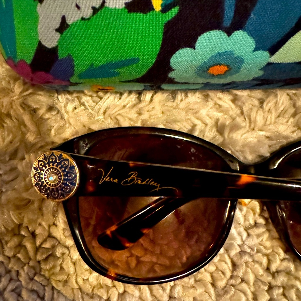 Vera Bradley Sunglasses Midnight Blues comes with case!